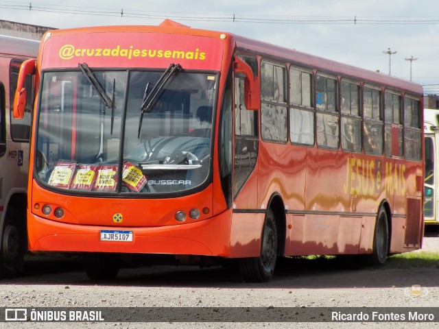 Ônibus Particulares 5I07 na cidade de Fazenda Rio Grande, Paraná, Brasil, por Ricardo Fontes Moro. Número da foto: #12487541.