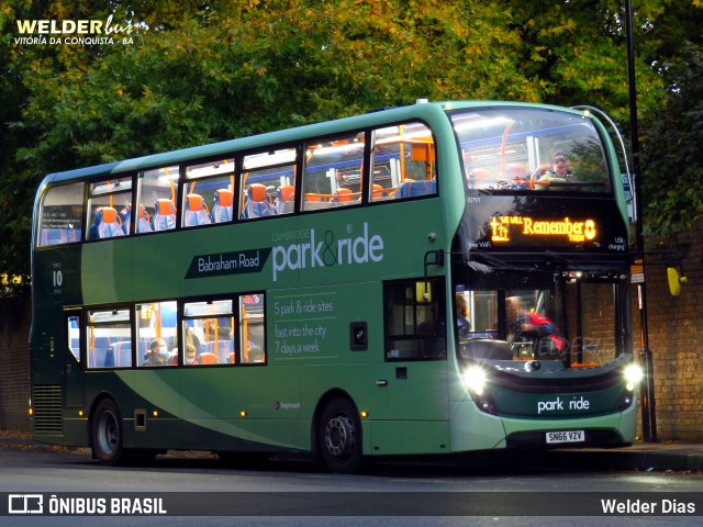 Stagecoach 10797 na cidade de Cambridge, Cambridgeshire, Inglaterra, por Welder Dias. Número da foto: #12487681.