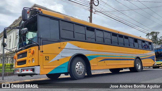Transportes Unidos San Antonio 52 na cidade de Cartago, Cartago, Costa Rica, por Jose Andres Bonilla Aguilar. Número da foto: #12486062.