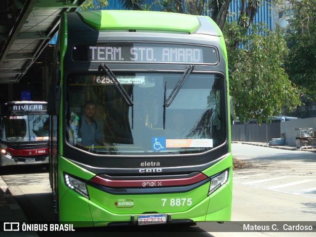 Transwolff Transportes e Turismo 7 8875 na cidade de São Paulo, São Paulo, Brasil, por Mateus C.  Cardoso. Número da foto: #12492127.