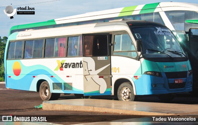 Viação Xavante 101 na cidade de Barra do Garças, Mato Grosso, Brasil, por Tadeu Vasconcelos. Número da foto: #12490115.