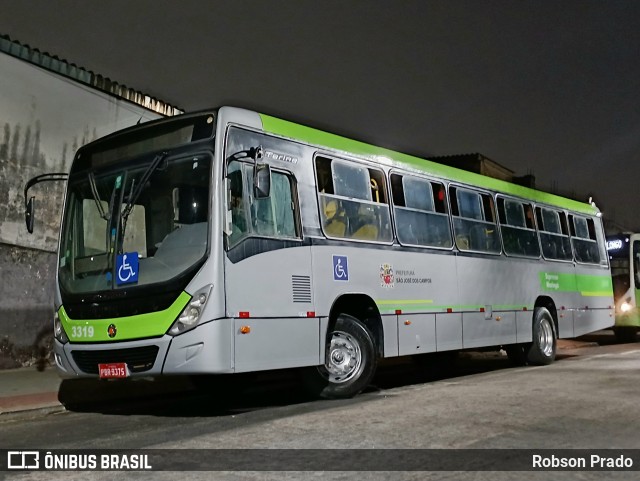 Expresso Maringá São José dos Campos 3319 na cidade de São José dos Campos, São Paulo, Brasil, por Robson Prado. Número da foto: #12494729.