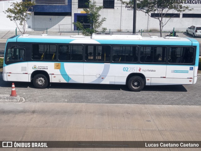Viação Fortaleza 02215 na cidade de Fortaleza, Ceará, Brasil, por Lucas Caetano. Número da foto: #12497256.