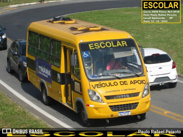 Escolares 9558 na cidade de Aparecida, São Paulo, Brasil, por Paulo Rafael Peixoto. Número da foto: #12495679.