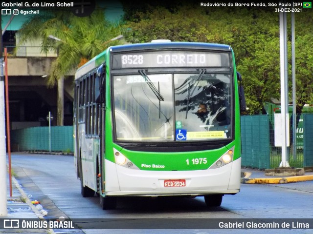 Viação Santa Brígida 1 1975 na cidade de São Paulo, São Paulo, Brasil, por Gabriel Giacomin de Lima. Número da foto: #12497250.