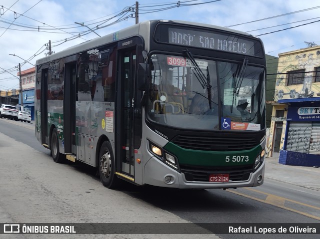 Move 5 5073 na cidade de São Paulo, São Paulo, Brasil, por Rafael Lopes de Oliveira. Número da foto: #12495063.