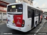 Pêssego Transportes 4 7703 na cidade de São Paulo, São Paulo, Brasil, por Gabriel Brunhara. Número da foto: #12496890.