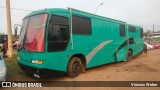 Ônibus Particulares  na cidade de Lajeado, Rio Grande do Sul, Brasil, por Vinícius Weber. Número da foto: #12496143.