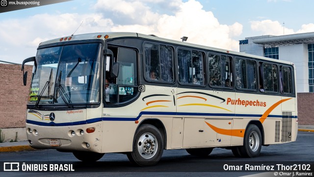 Purhépechas 603 na cidade de Morelia, Michoacán, México, por Omar Ramírez Thor2102. Número da foto: #12454982.