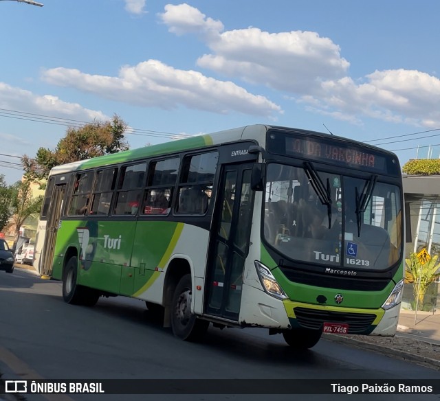 Turi Transportes - Sete Lagoas 16213 na cidade de Sete Lagoas, Minas Gerais, Brasil, por Tiago Paixão Ramos . Número da foto: #12453629.