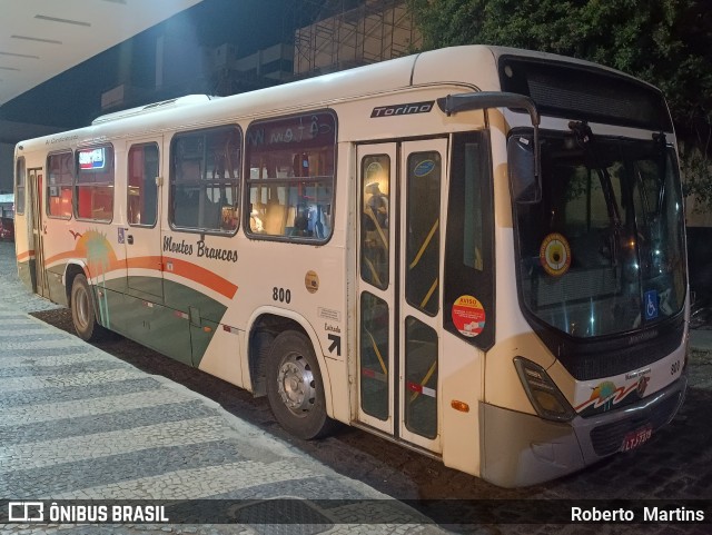 Viação Montes Brancos 800 na cidade de Araruama, Rio de Janeiro, Brasil, por Roberto  Martins. Número da foto: #12453568.