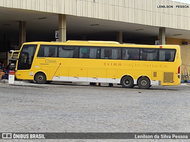 Viação Itapemirim 9513 na cidade de Caruaru, Pernambuco, Brasil, por Lenilson da Silva Pessoa. Número da foto: #12455246.