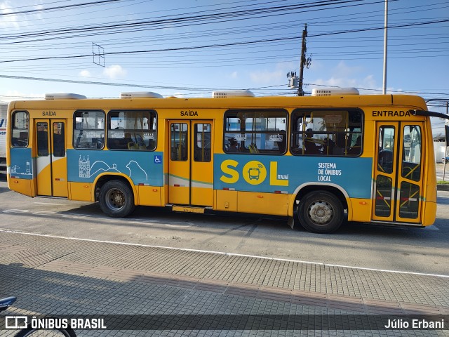 Consórcio Atalaia 455 na cidade de Itajaí, Santa Catarina, Brasil, por Júlio Erbani. Número da foto: #12454240.