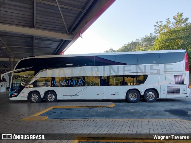 Auto Viação Catarinense 323021 na cidade de Queluz, São Paulo, Brasil, por Wagner Tavares. Número da foto: #12453871.