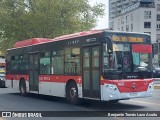 Redbus Urbano 1556 na cidade de Providencia, Santiago, Metropolitana de Santiago, Chile, por Benjamín Tomás Lazo Acuña. Número da foto: #12453472.