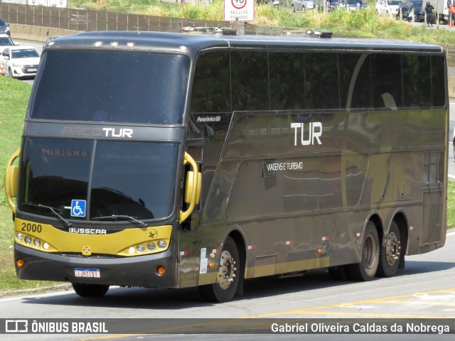 Arcotur Turismo 2000 na cidade de Aparecida, São Paulo, Brasil, por Gabriel Oliveira Caldas da Nobrega. Número da foto: #12500568.
