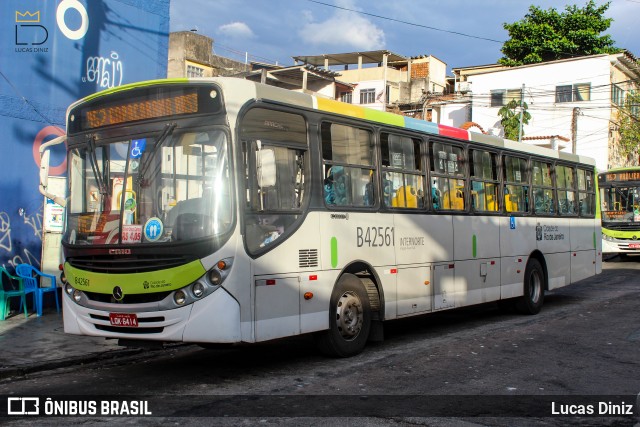 Viação Acari B42561 na cidade de Rio de Janeiro, Rio de Janeiro, Brasil, por Lucas Diniz. Número da foto: #12499104.