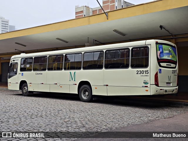 Viação Colombo 23015 na cidade de Curitiba, Paraná, Brasil, por Matheus Bueno. Número da foto: #12500921.