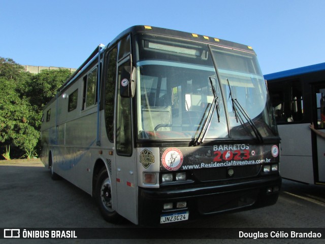 Motorhomes 3C24 na cidade de Juiz de Fora, Minas Gerais, Brasil, por Douglas Célio Brandao. Número da foto: #12503516.