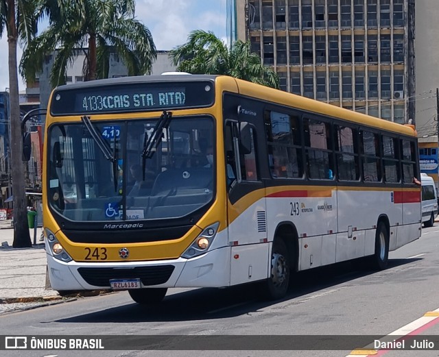 Empresa Metropolitana 243 na cidade de Recife, Pernambuco, Brasil, por Daniel  Julio. Número da foto: #12502339.