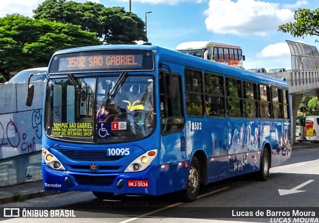 São Dimas Transportes 10095 na cidade de Belo Horizonte, Minas Gerais, Brasil, por Lucas de Barros Moura. Número da foto: #12505876.