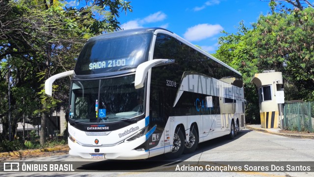 Auto Viação Catarinense 323018 na cidade de São Paulo, São Paulo, Brasil, por Adriano Gonçalves Soares Dos Santos. Número da foto: #12504310.