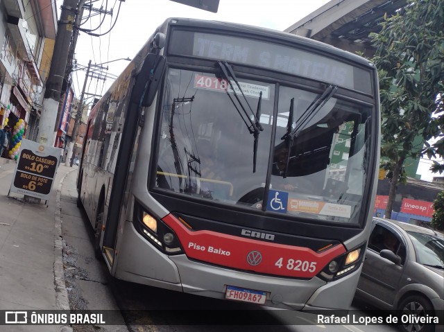 Express Transportes Urbanos Ltda 4 8205 na cidade de São Paulo, São Paulo, Brasil, por Rafael Lopes de Oliveira. Número da foto: #12505385.