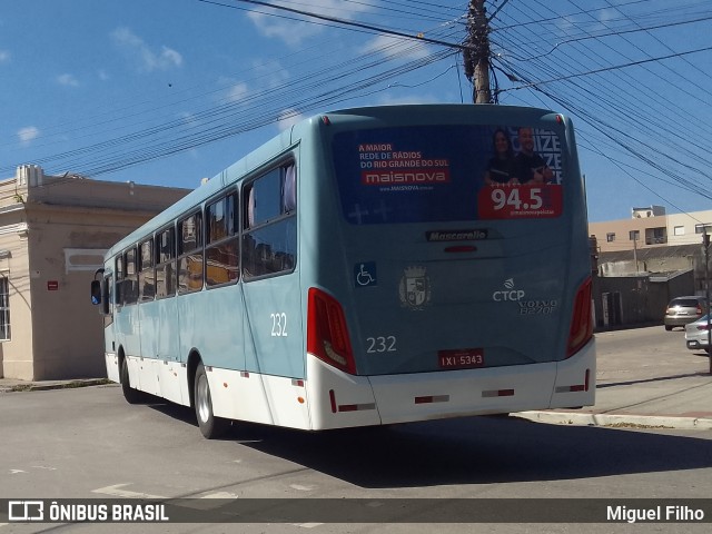São Jorge de Transportes 232 na cidade de Pelotas, Rio Grande do Sul, Brasil, por Miguel Filho. Número da foto: #12504489.