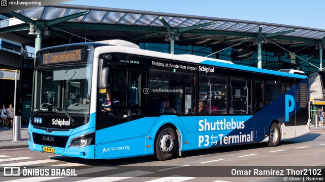 Arriva Touring 1106 na cidade de Haarlemmermeer, North Holland, Países Baixos, por Omar Ramírez Thor2102. Número da foto: #12505181.