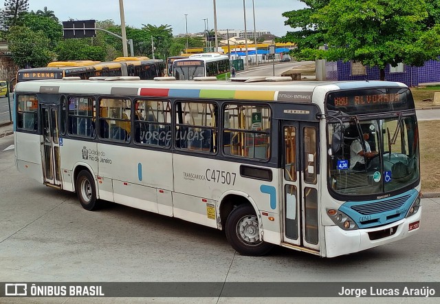 Viação Redentor C47507 na cidade de Rio de Janeiro, Rio de Janeiro, Brasil, por Jorge Lucas Araújo. Número da foto: #12504865.