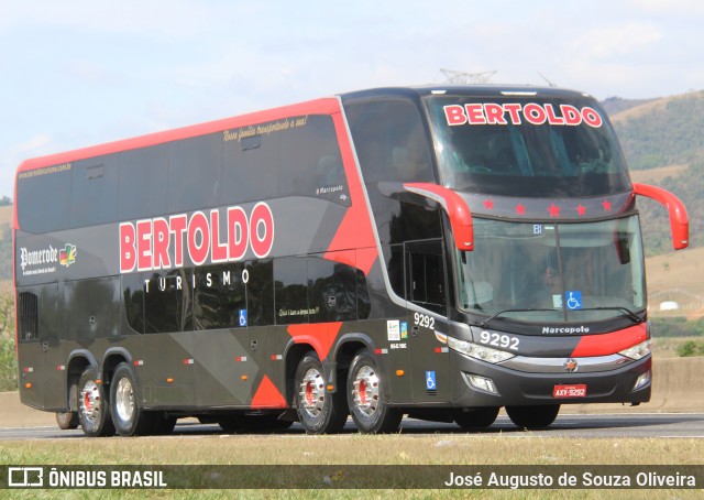 Bertoldo Turismo e Excursões 9292 na cidade de Roseira, São Paulo, Brasil, por José Augusto de Souza Oliveira. Número da foto: #12506522.