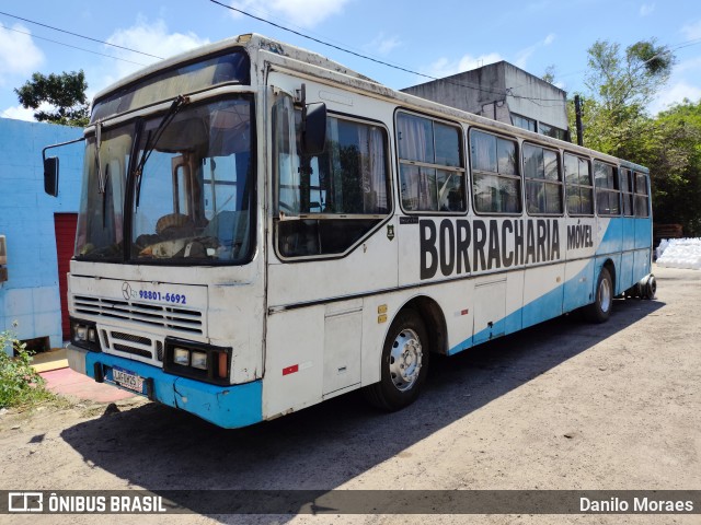 Ônibus Particulares  na cidade de Serra, Espírito Santo, Brasil, por Danilo Moraes. Número da foto: #12507395.