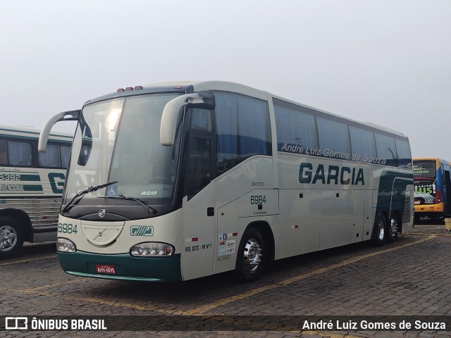 Viação Garcia 6984 na cidade de Londrina, Paraná, Brasil, por André Luiz Gomes de Souza. Número da foto: #12508991.