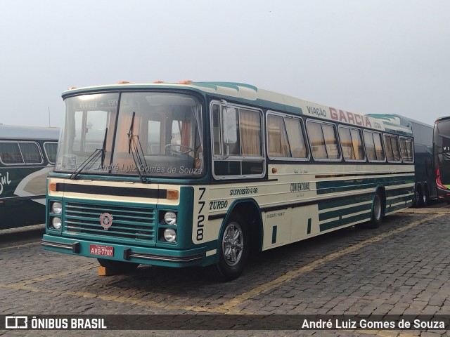 Viação Garcia 7728 na cidade de Londrina, Paraná, Brasil, por André Luiz Gomes de Souza. Número da foto: #12509022.