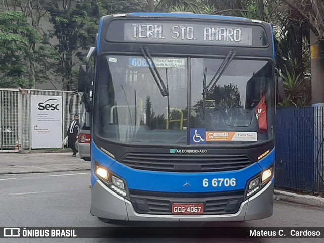 Transwolff Transportes e Turismo 6 6706 na cidade de São Paulo, São Paulo, Brasil, por Mateus C.  Cardoso. Número da foto: #12507471.