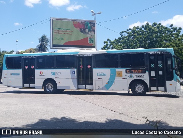 Via Urbana 30807 na cidade de Fortaleza, Ceará, Brasil, por Lucas Caetano. Número da foto: #12508885.