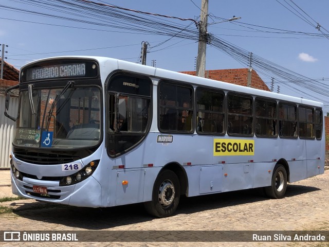 Marvão Serviços de Transporte 218 na cidade de Teresina, Piauí, Brasil, por Ruan Silva Andrade. Número da foto: #12508820.