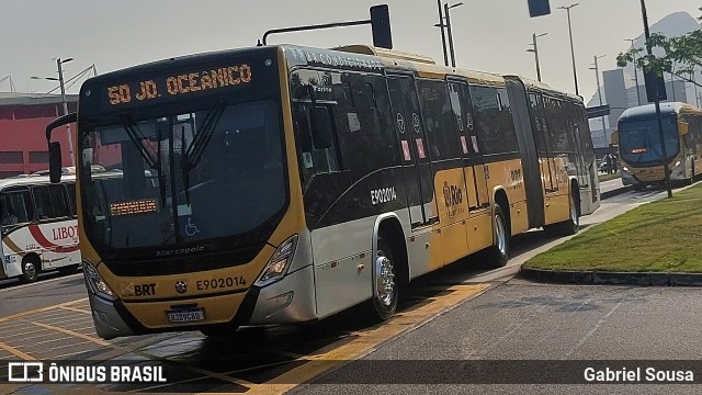 Mobi Rio E902014 na cidade de Rio de Janeiro, Rio de Janeiro, Brasil, por Gabriel Sousa. Número da foto: #12508744.