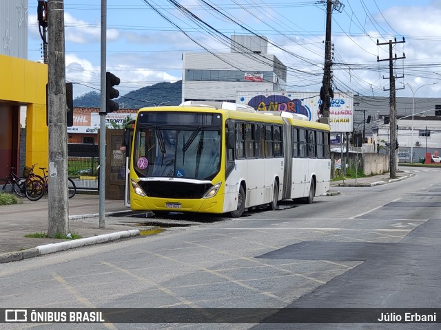 Consórcio Atalaia 816 na cidade de Itajaí, Santa Catarina, Brasil, por Júlio Erbani. Número da foto: #12507126.