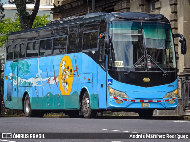 Grupo Tranbasa 00 na cidade de Catedral, San José, San José, Costa Rica, por Andrés Martínez Rodríguez. Número da foto: #12508779.