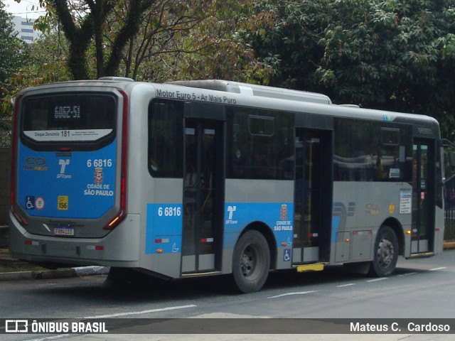 Transwolff Transportes e Turismo 6 6816 na cidade de São Paulo, São Paulo, Brasil, por Mateus C.  Cardoso. Número da foto: #12507454.