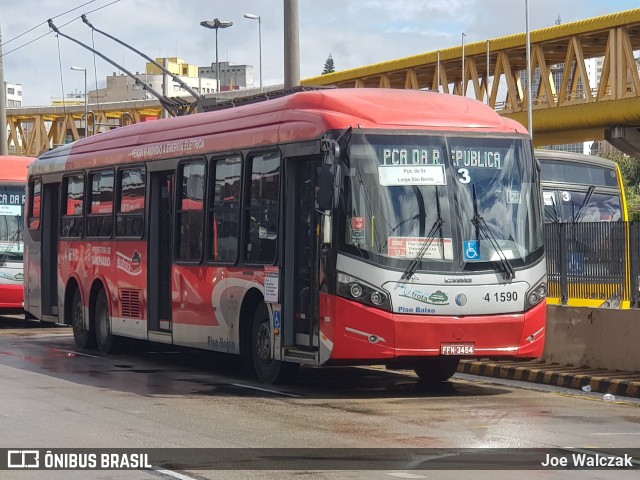 Himalaia Transportes > Ambiental Transportes Urbanos 4 1590 na cidade de São Paulo, São Paulo, Brasil, por Joe Walczak. Número da foto: #12510008.