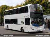 Lothian Buses 906 na cidade de Edinburgh, Edinburgh, Escócia, por Fábio Takahashi Tanniguchi. Número da foto: #12510091.