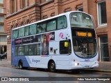 First Glasgow 37211 na cidade de Glasgow, Strathclyde, Escócia, por Fábio Takahashi Tanniguchi. Número da foto: #12512119.