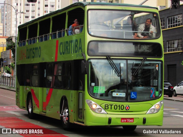 Transporte Coletivo Glória BT010 na cidade de Curitiba, Paraná, Brasil, por Gabriel Valladares. Número da foto: #12513985.