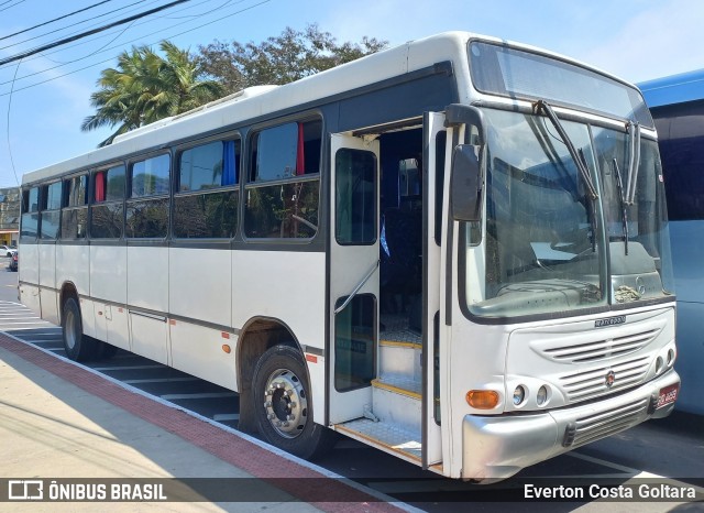 Ônibus Particulares GVQ2259 na cidade de Vila Velha, Espírito Santo, Brasil, por Everton Costa Goltara. Número da foto: #12515376.