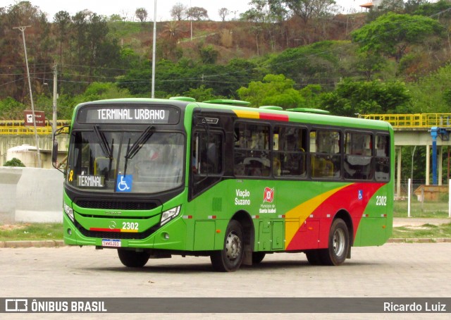 Auto Viação Suzano 2302 na cidade de Santa Isabel, São Paulo, Brasil, por Ricardo Luiz. Número da foto: #12516604.