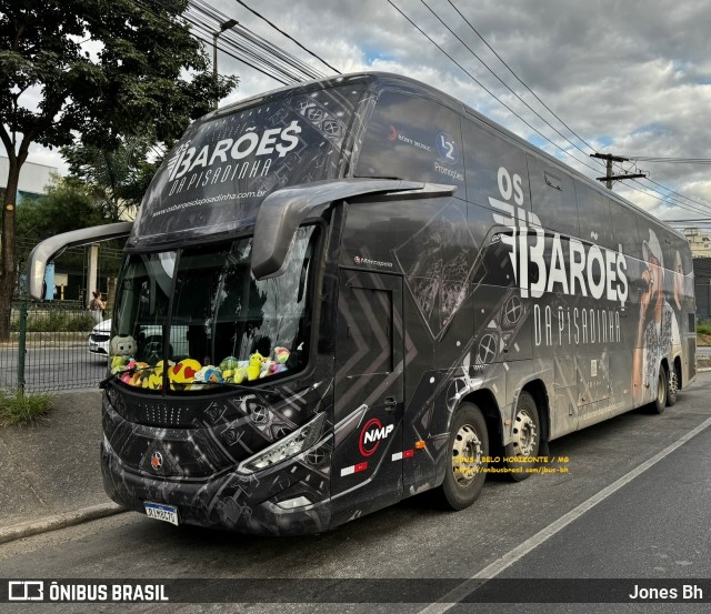 Os Barões da Pisadinha 8070 na cidade de Belo Horizonte, Minas Gerais, Brasil, por Jones Bh. Número da foto: #12516965.