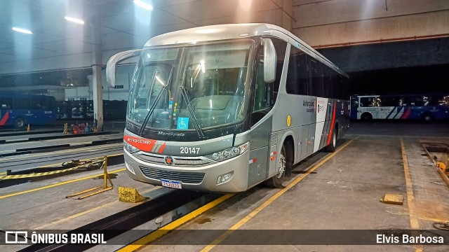 Auto Viação Urubupungá 20.147 na cidade de Santana de Parnaíba, São Paulo, Brasil, por Elvis Barbosa. Número da foto: #12521882.
