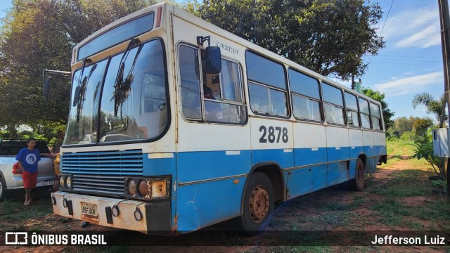 Ônibus Particulares 2878 na cidade de Tarabai, São Paulo, Brasil, por Jefferson Luiz. Número da foto: #12519989.
